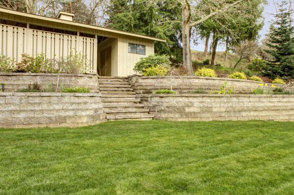 Retaining Wall Construction in Terre Haute